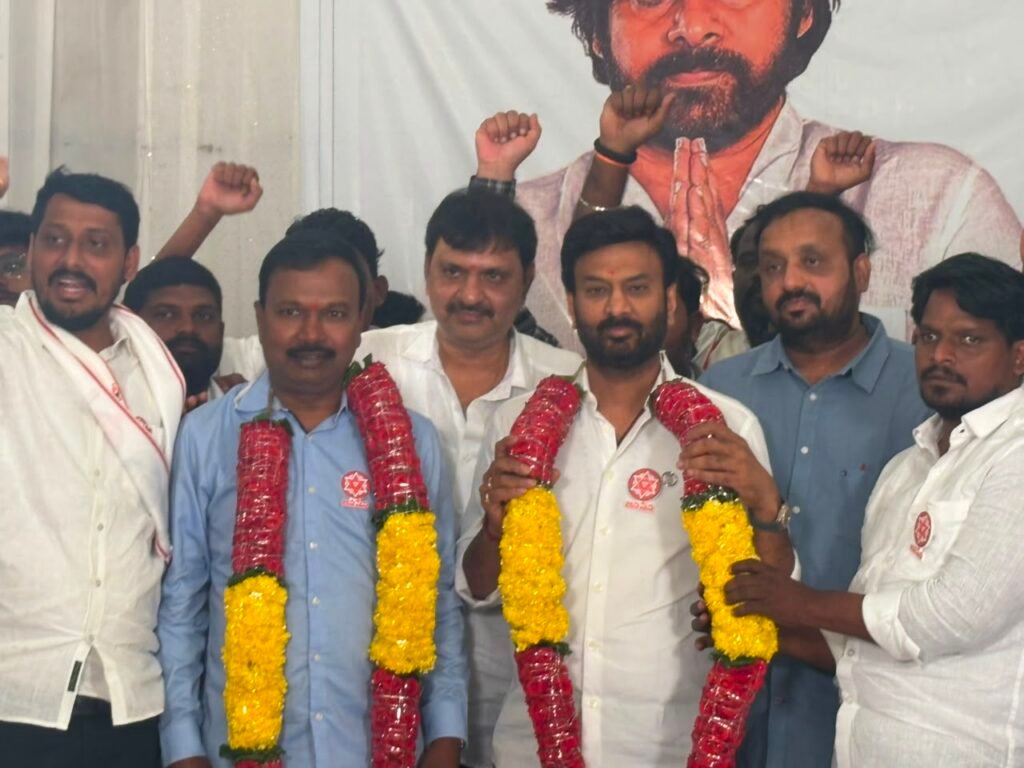 పట్టభద్రుల ఎమ్మెల్సీ అభ్యర్థిగా డాక్టర్ గడల శ్రీనివాసరావు